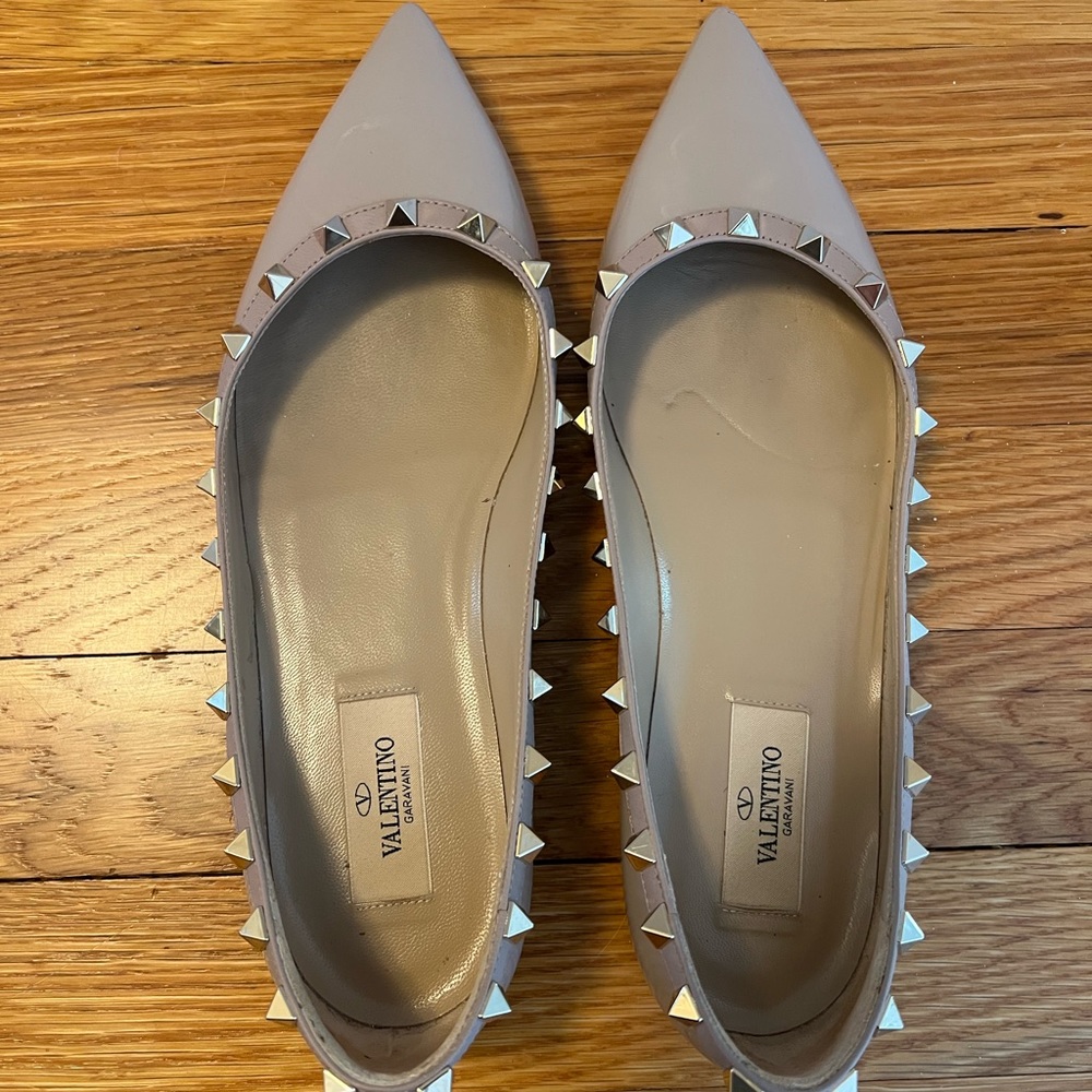 Valentino Garavani Rockstud Patent Ballet Flats